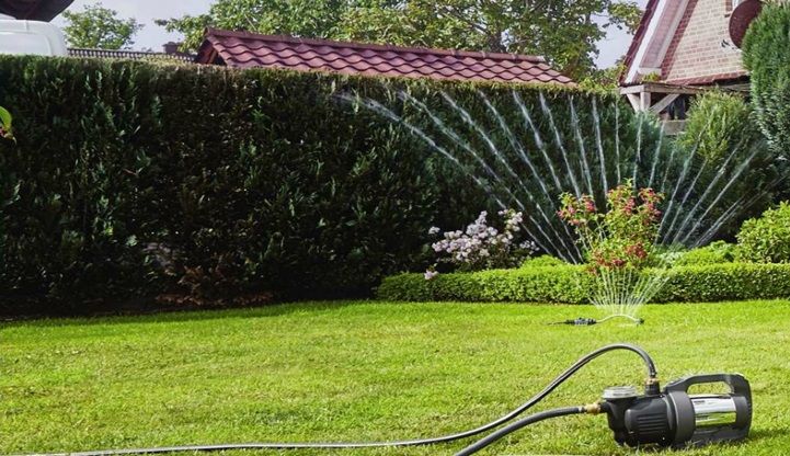 Oase Bewässerungspumpe im Garten